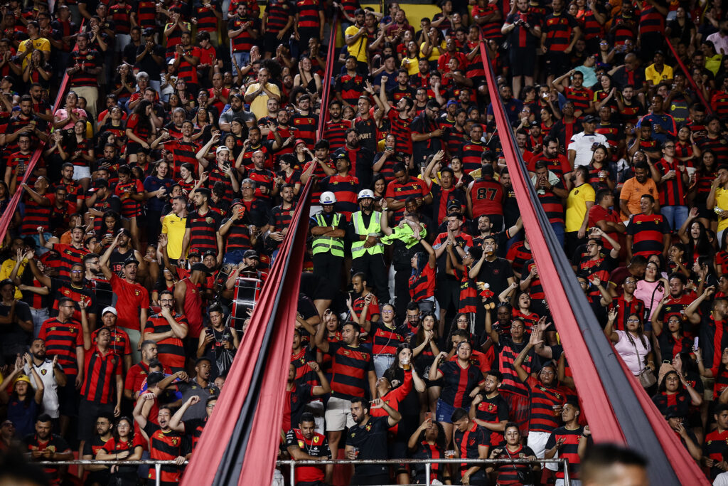 Treinador demitido do Sport gira o globo terrestre e vai parar no futebol asiático